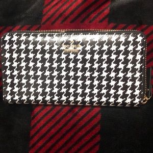 Kate Spade New York Wallet